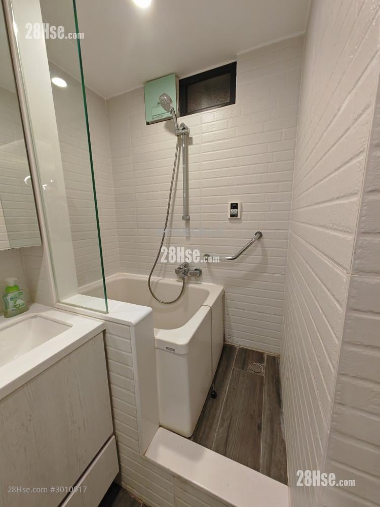 Oi Kwan Court Rental 2 bedrooms , 1 bathrooms 629 ft²