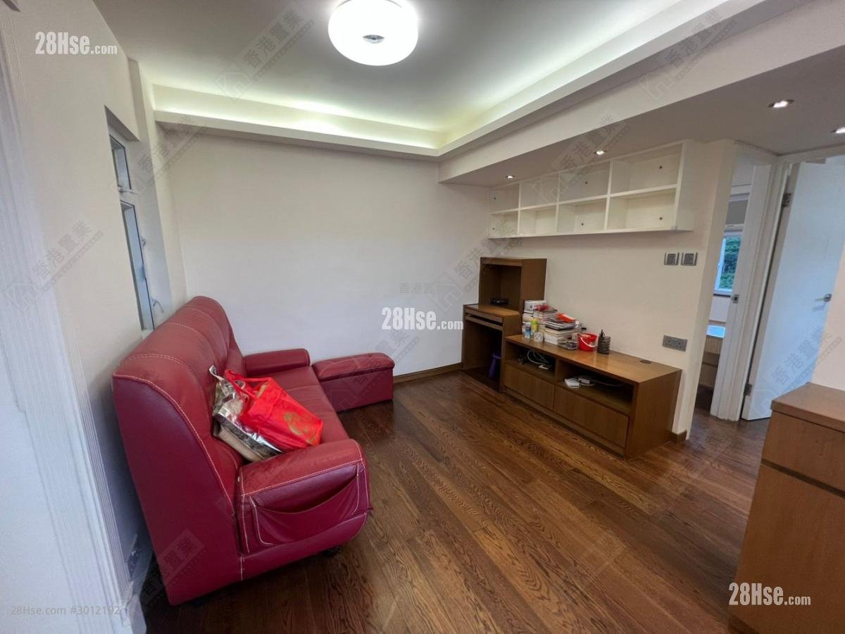Shan Tsui Court Sell 2 bedrooms , 1 bathrooms 379 ft²