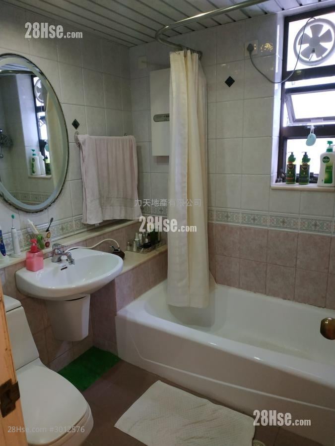 Belair Gardens Sell 3 bedrooms , 2 bathrooms 919 ft²