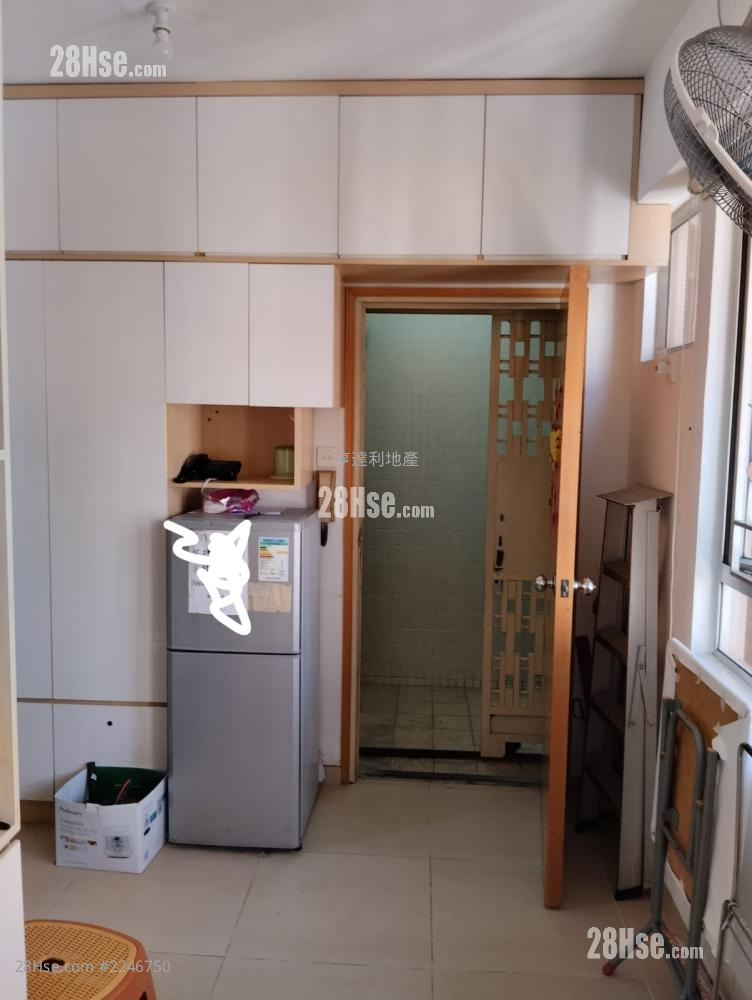 Tung Ho Building Rental 1 bedrooms , 1 bathrooms 220 ft²