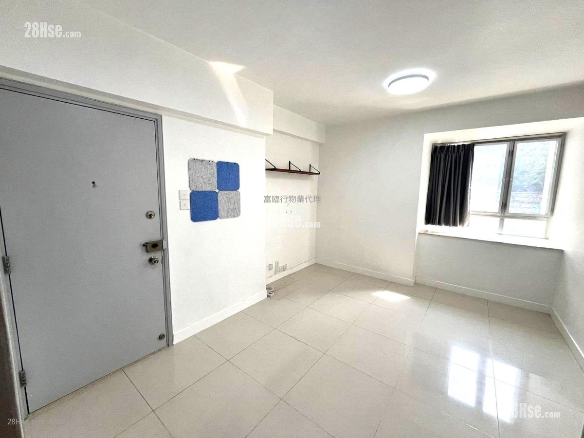Ap Lei Chau Centre Sell 2 bedrooms , 1 bathrooms 391 ft²
