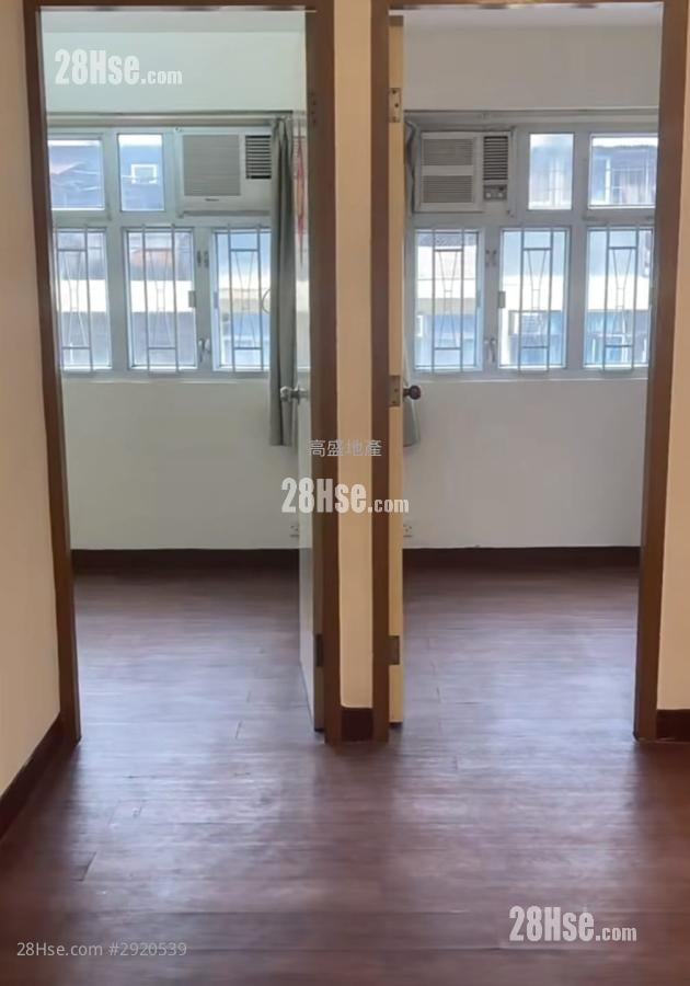 Pei Ho Building Sell 2 bedrooms , 1 bathrooms 284 ft²
