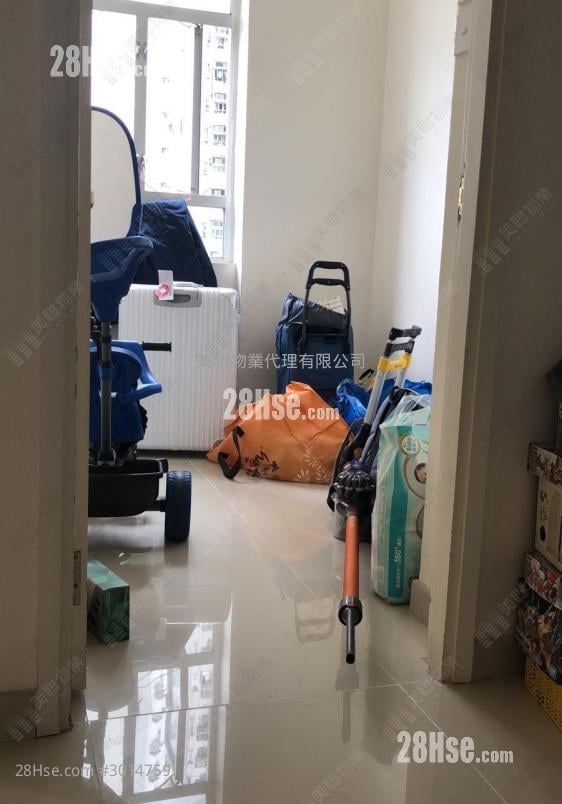 Tsui Lai Garden Sell 2 bedrooms , 1 bathrooms 427 ft²