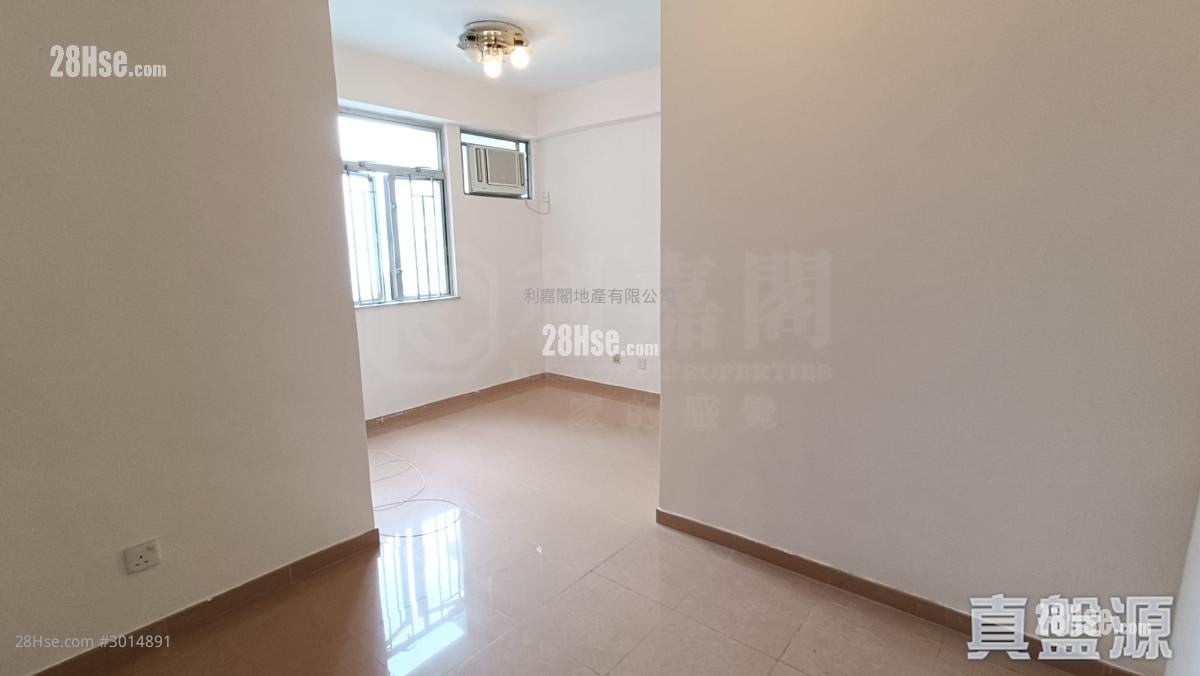 Tai Po Plaza Sell 2 bedrooms 394 ft²