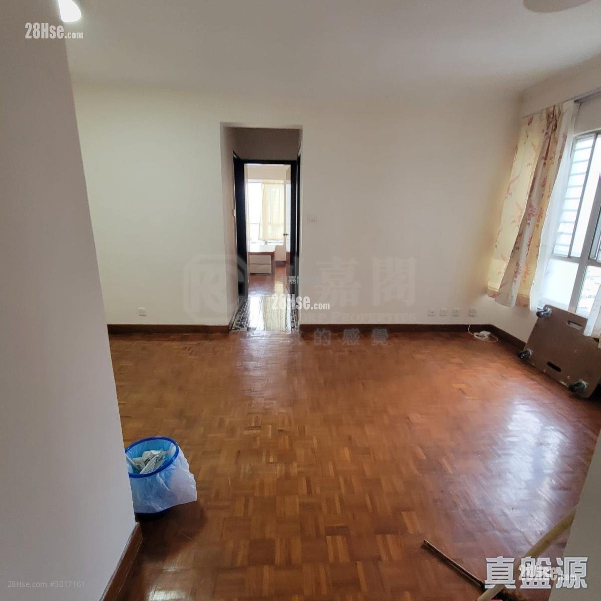Lung Fung Garden Sell 3 bedrooms 499 ft²