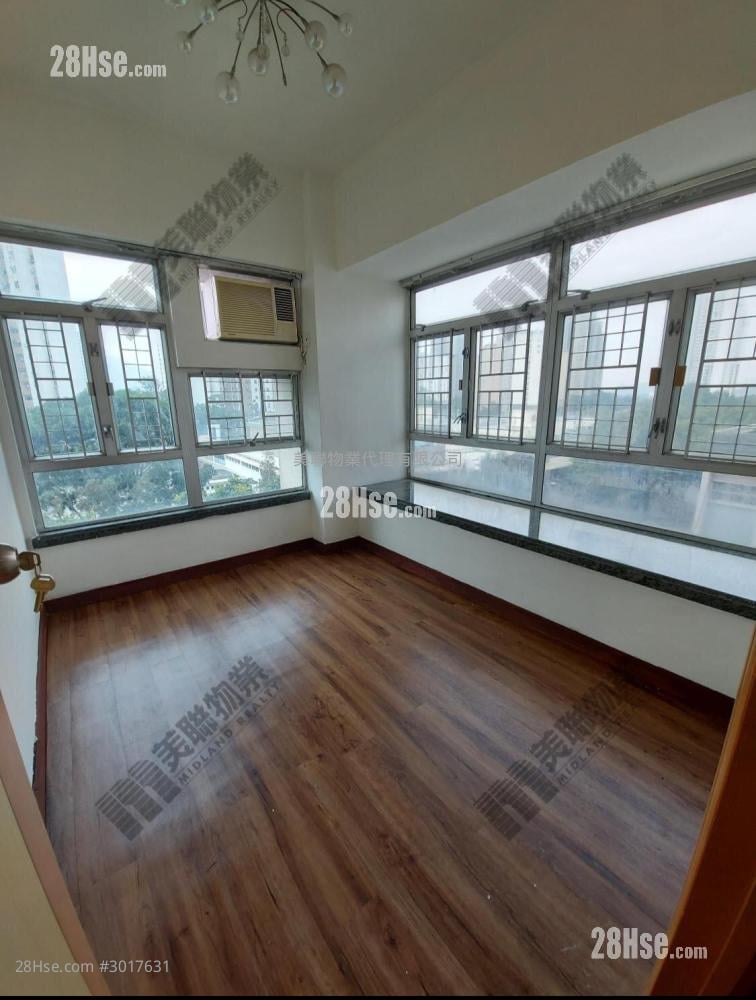 Sheung Shui Centre Sell 2 bedrooms 342 ft²