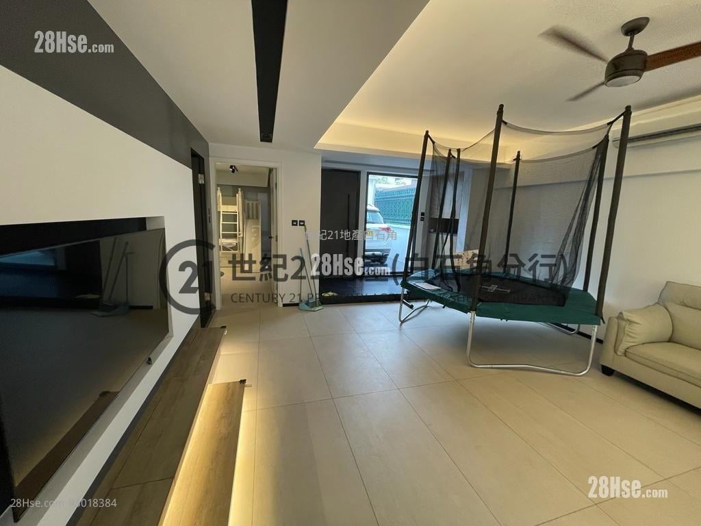 Hong Lok Yuen Sell 4 bedrooms , 5+ bathrooms 1,389 ft²