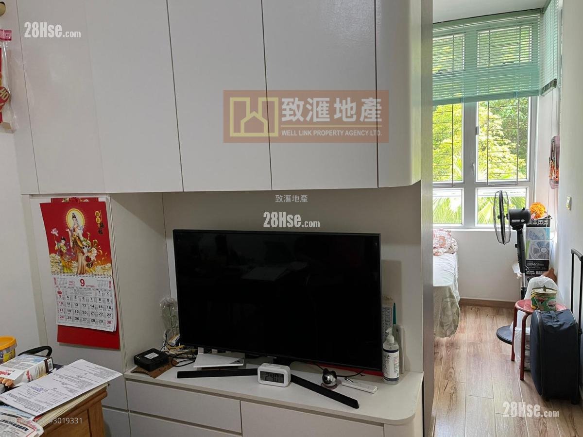 Sheung Man Court Sell 1 bedrooms 292 ft²