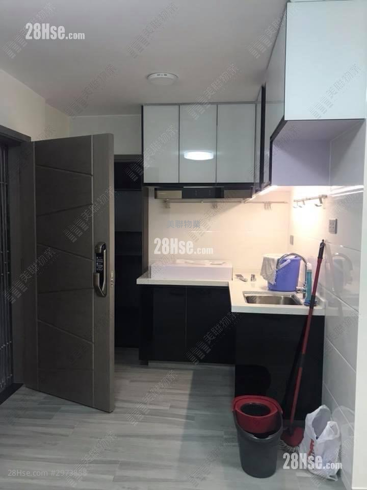 San Wai Court Sell 2 bedrooms 401 ft²