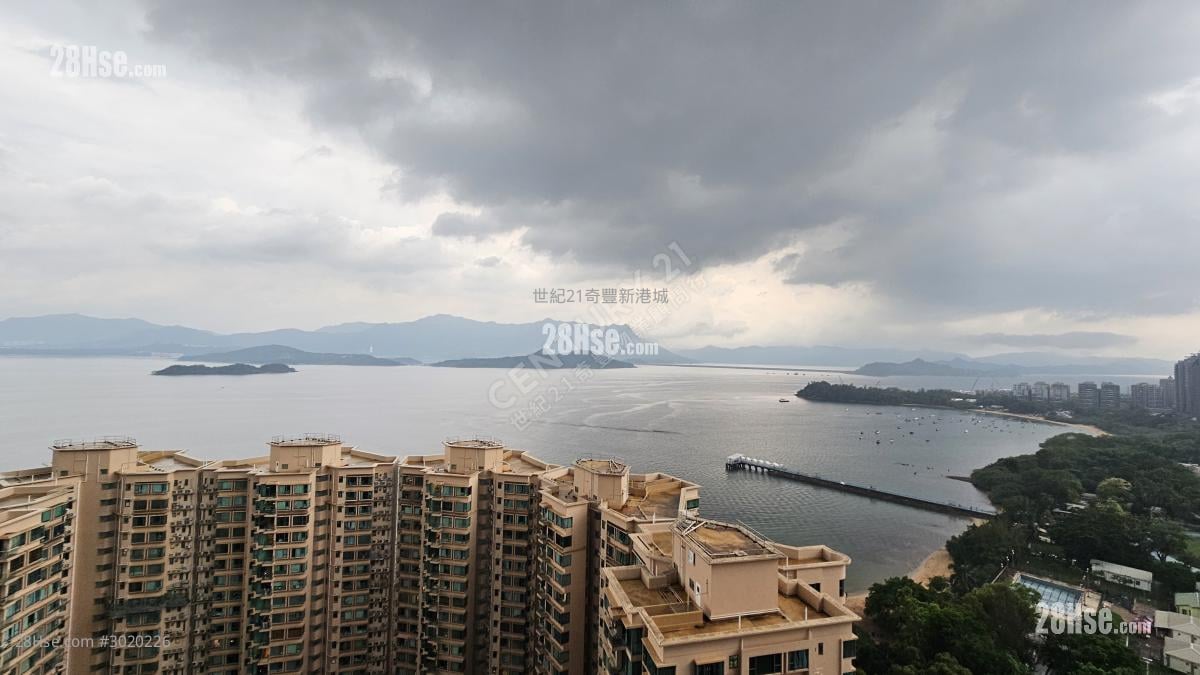 Ma On Shan Centre Rental 4 bedrooms 590 ft²