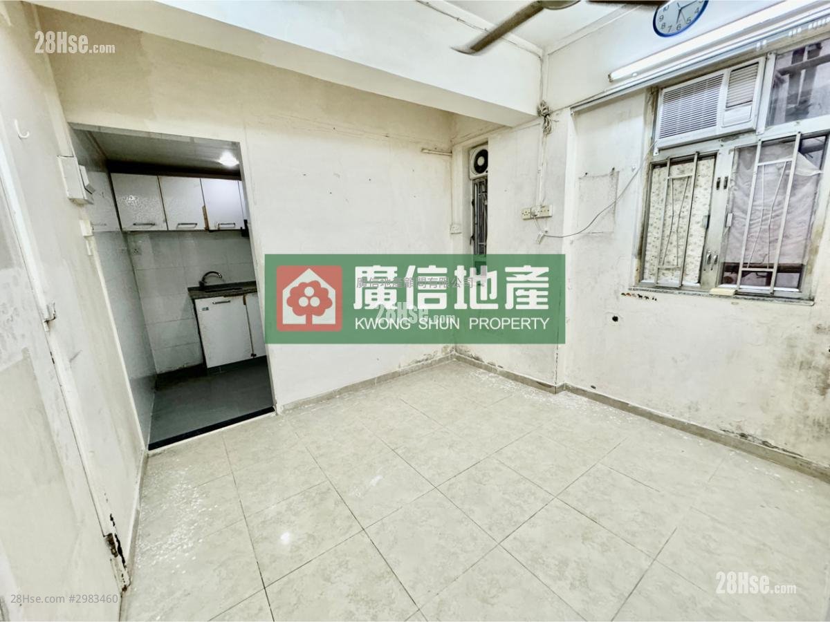Mee Cheong Building Sell 2 bedrooms , 1 bathrooms 298 ft²