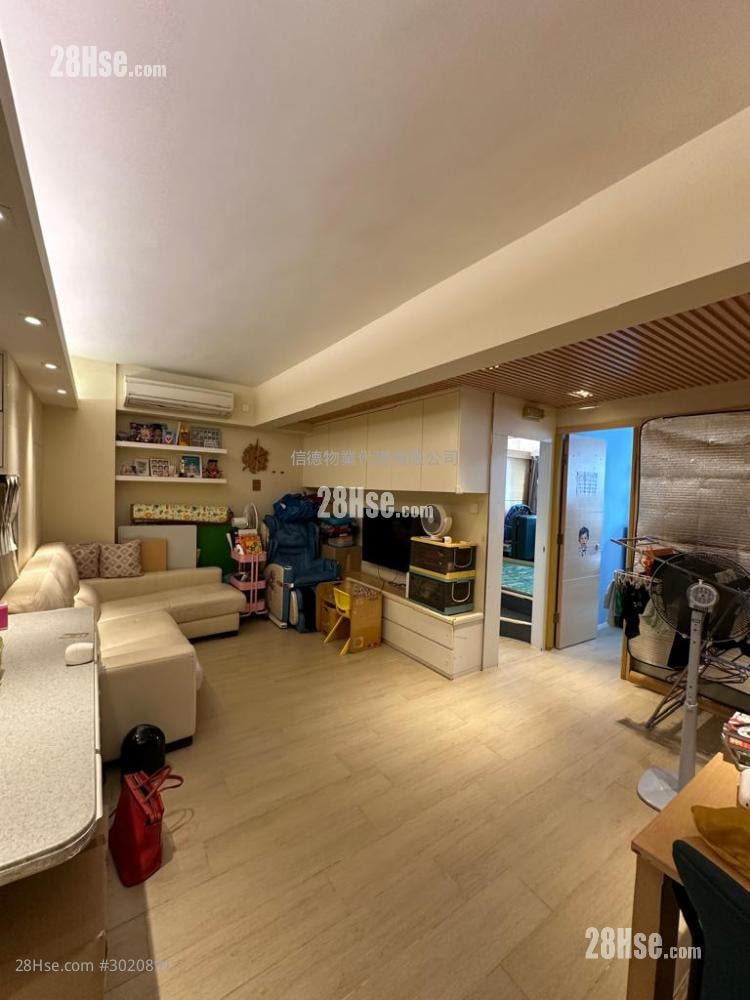Ming Hing Building Sell 2 bedrooms , 1 bathrooms 708 ft²