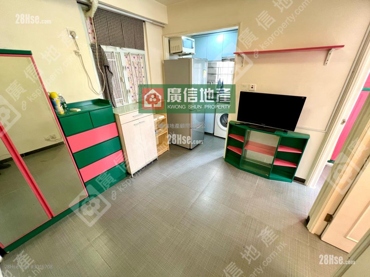 King Wong Building Rental 2 bedrooms , 1 bathrooms 227 ft²