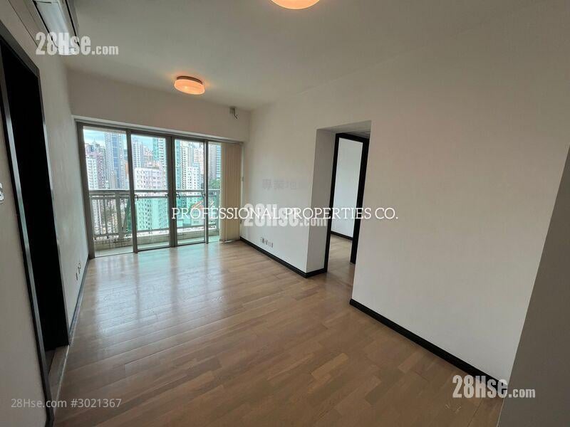 Centre Place Sell 2 bedrooms , 1 bathrooms 474 ft²