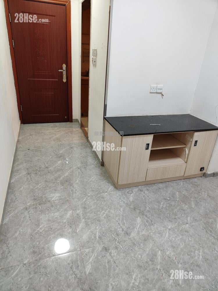 Cheong Fai Mansion Rental 2 bedrooms , 1 bathrooms 269 ft²
