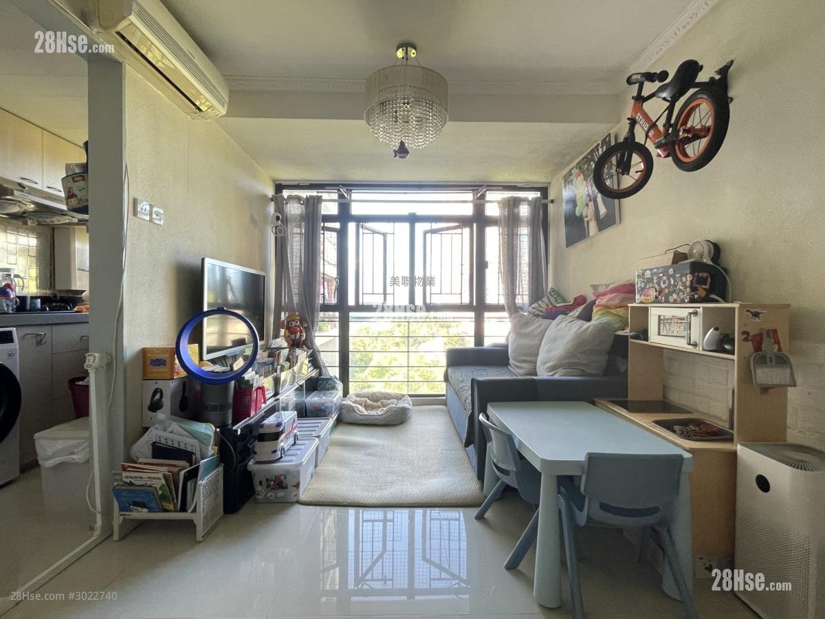 Tsui Yiu Court Sell 2 bedrooms , 1 bathrooms 410 ft²