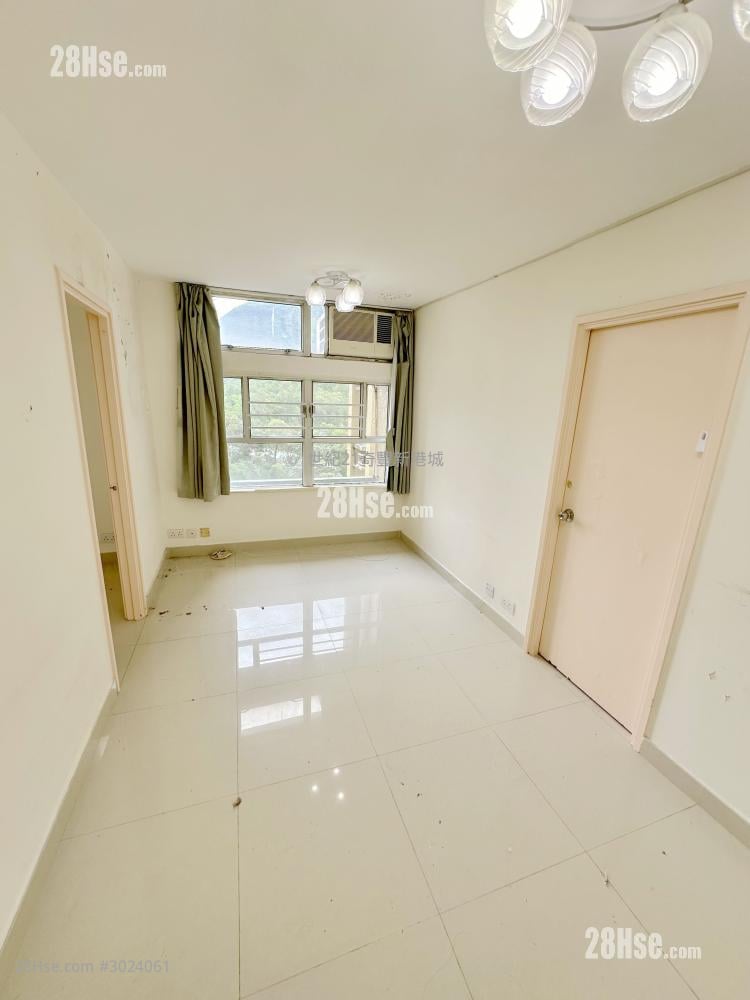 Kam Ying Court Sell 2 bedrooms , 1 bathrooms 401 ft²