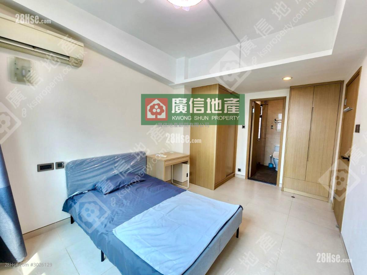 Tang's Mansion Rental 4 bedrooms , 2 bathrooms 780 ft²