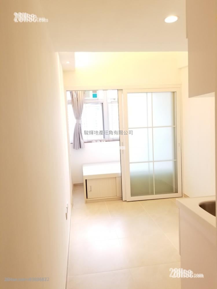 利豐大廈 租盤 開放式間隔 , 1 浴室 220 平方呎