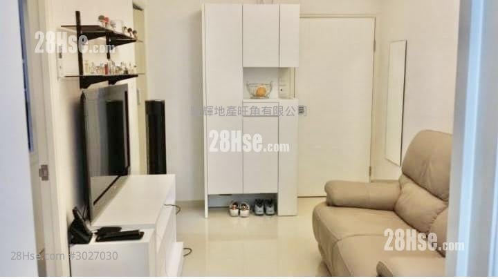 Wah Fat Mansion Sell 2 bedrooms , 1 bathrooms 310 ft²