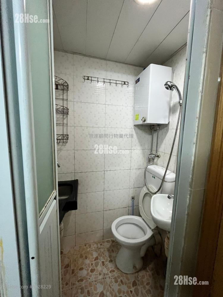19 Ngan Mok Street Rental 1 bathrooms 80 ft²