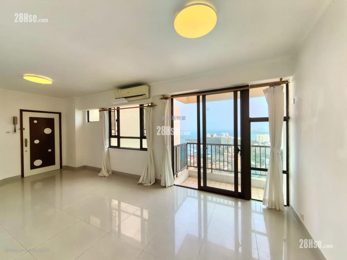 Discovery Bay Sell 3 bedrooms , 2 bathrooms 769 ft²
