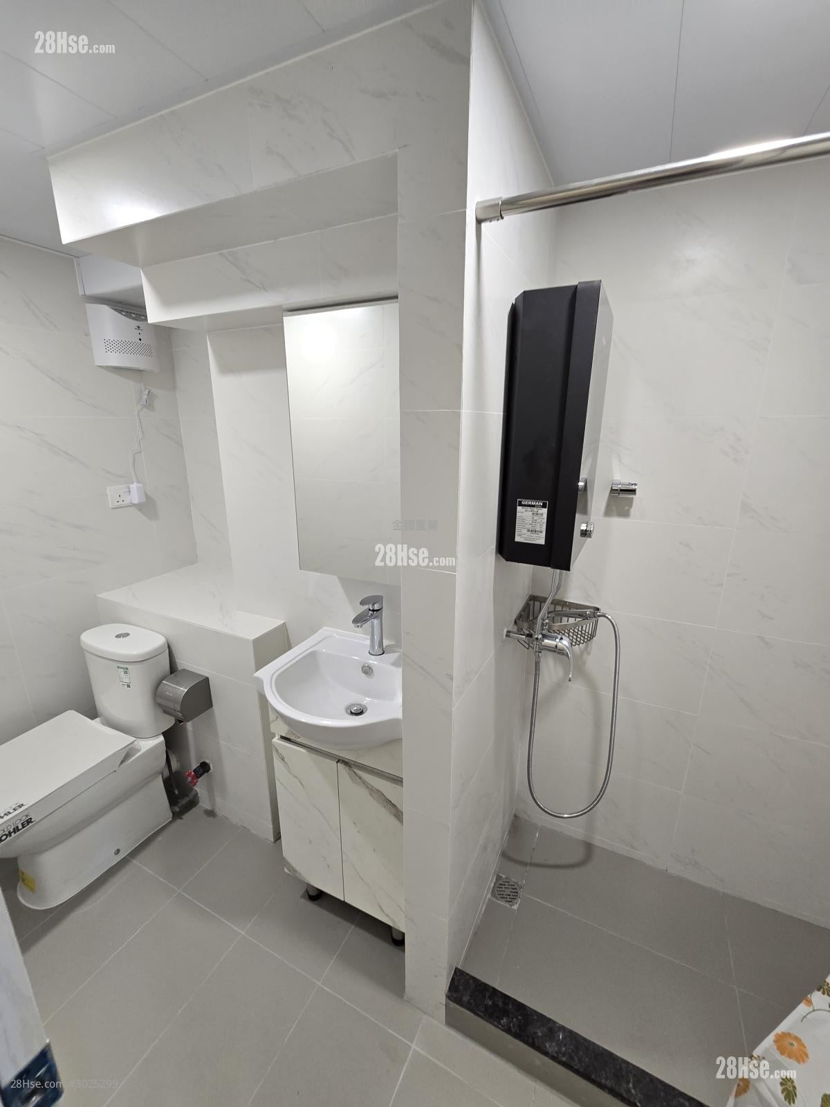 Lucky House Rental 1 Bedroom , 1 Bathroom 200 ft²
