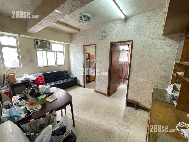 Whampoa Building Sell 3 bedrooms 404 ft²