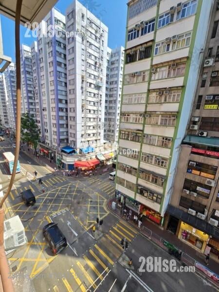 Hung Wu Building Sell 3 bedrooms 582 ft²
