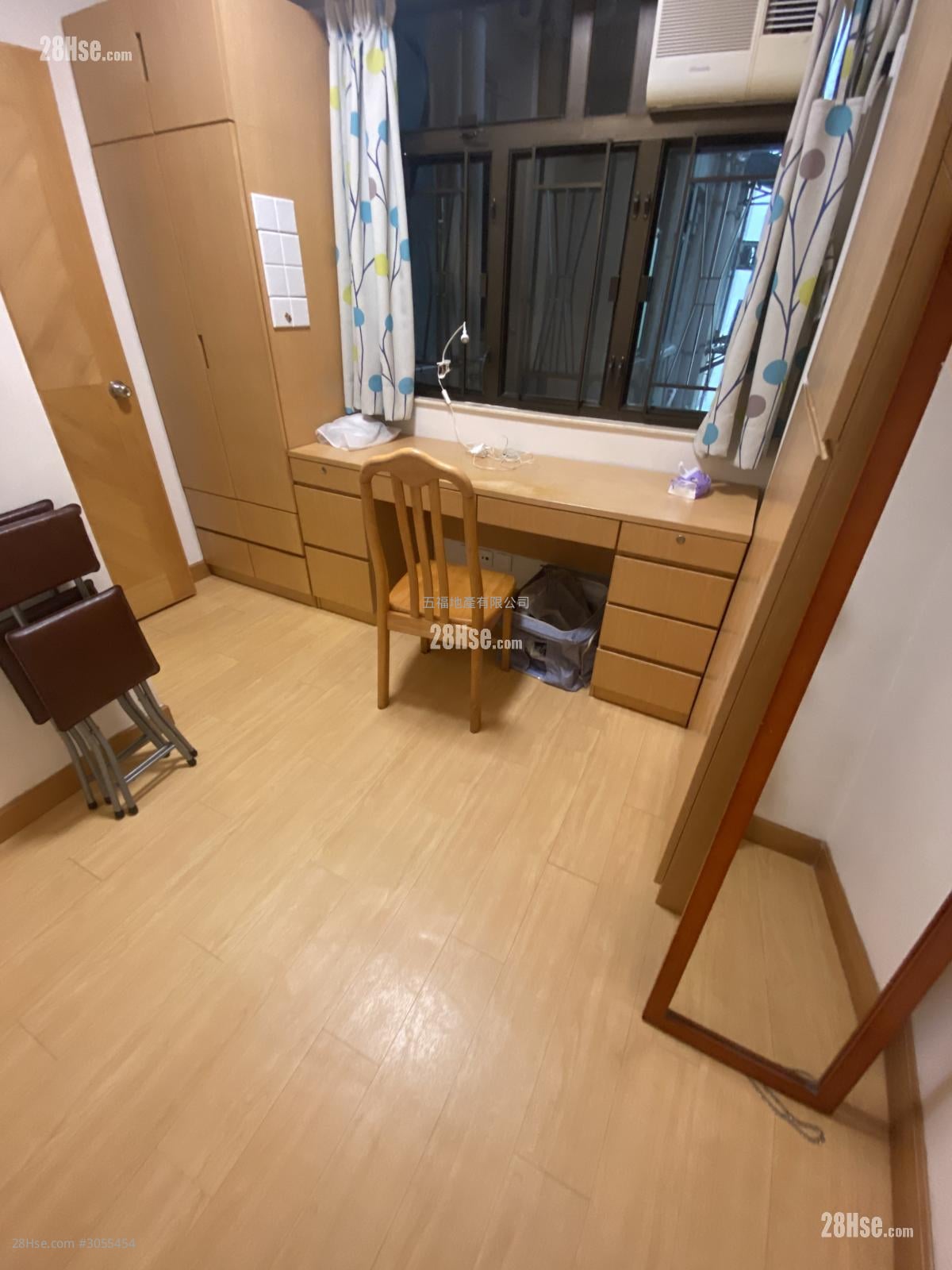 唐樓 租盤 3 房 , 1 浴室 500 平方呎