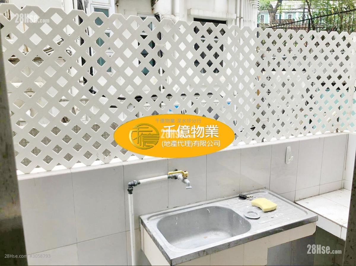 Cheung Fai Mansion Sell 200 ft²