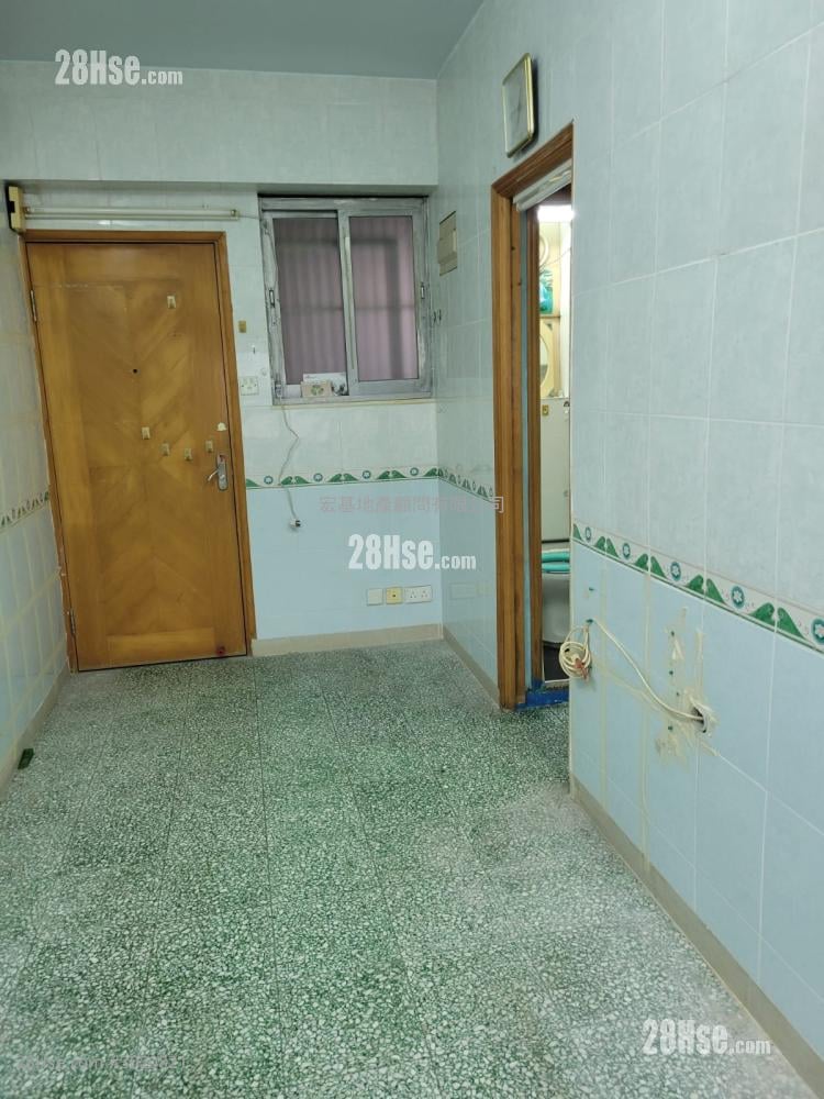 Po Sing Court Sell 1 Bedroom 245 ft²