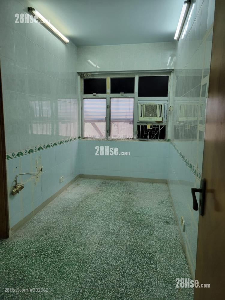 Po Sing Court Sell 1 Bedroom 245 ft²