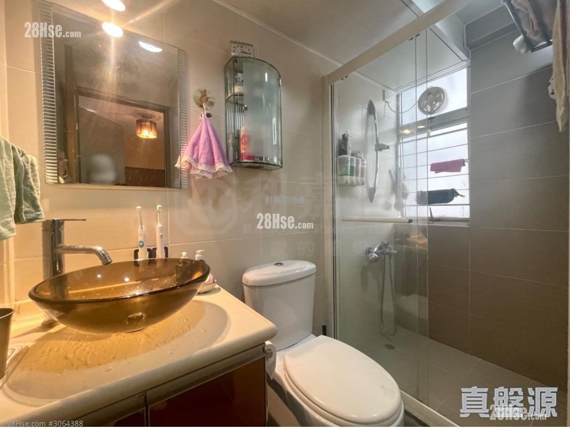 麗港城 售盤 3 房 , 2 浴室 687 平方呎