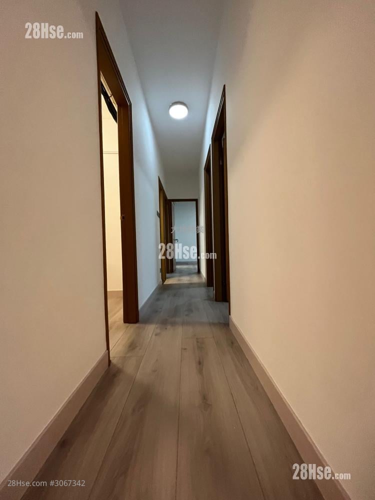 金閣豪園 租盤 4 房 , 3 浴室 1,199 平方呎