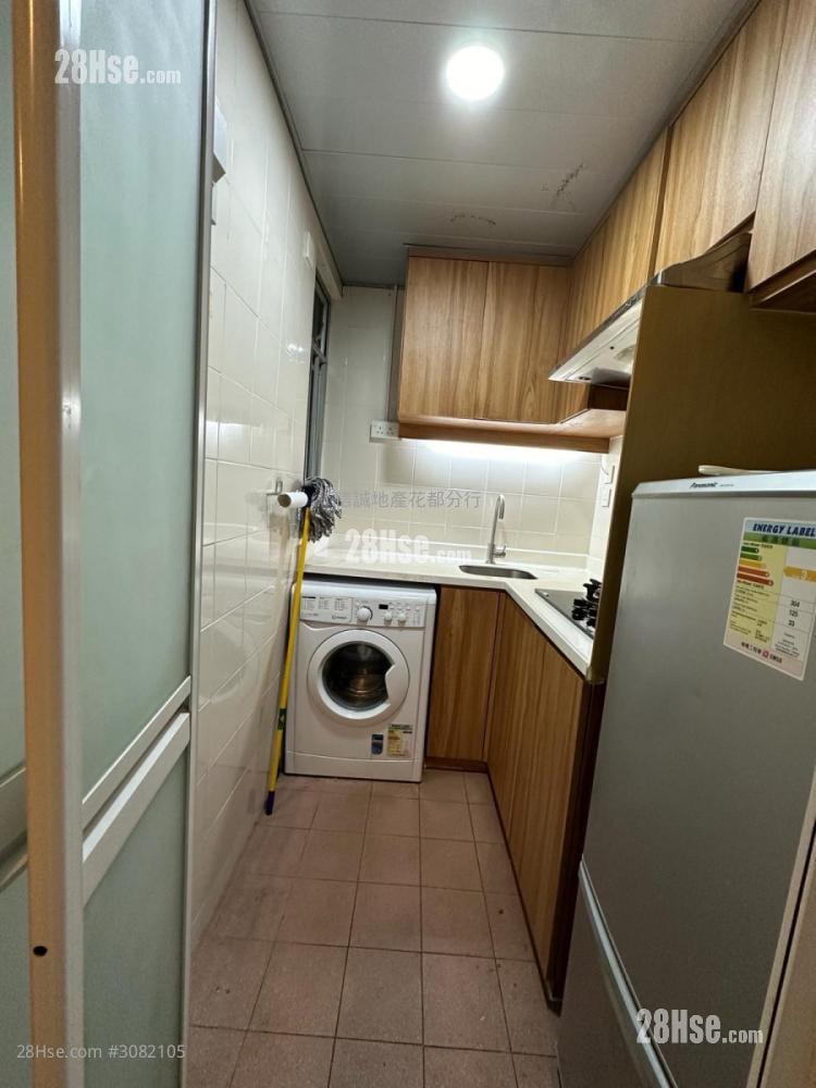 花都廣場 租盤 2 房 , 1 浴室 370 平方呎 花都廣場 租盤 2 房 , 1 浴室 370 平方呎