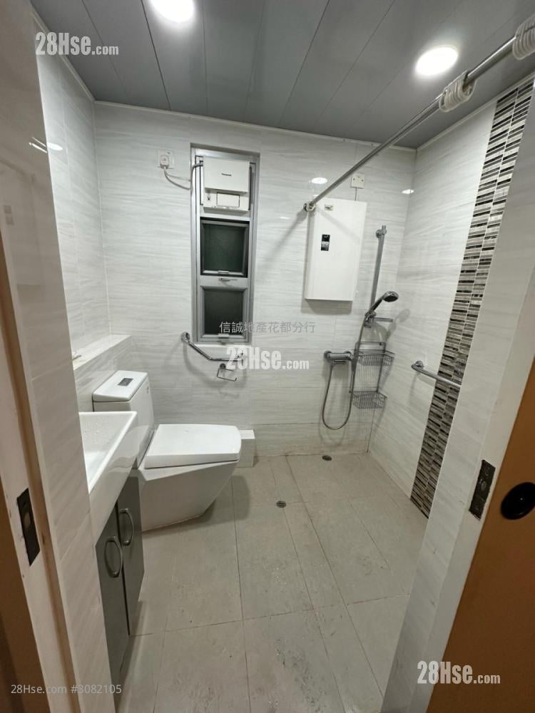 花都廣場 租盤 2 房 , 1 浴室 370 平方呎 花都廣場 租盤 2 房 , 1 浴室 370 平方呎