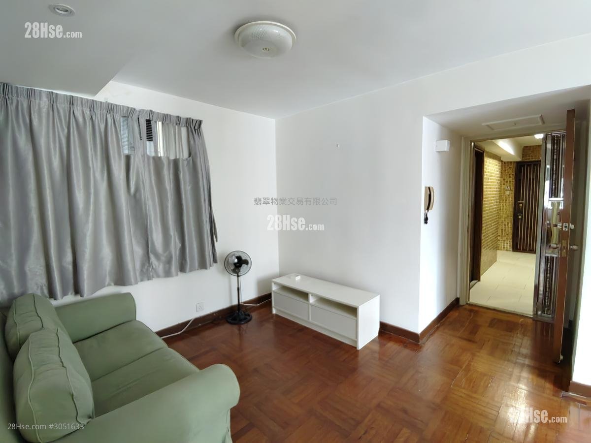 Kwong Chiu Terrace Sell 434 ft²