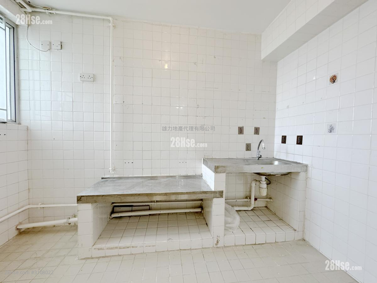 Lung Hin Court Sell Studio , 1 Bathroom 421 ft²