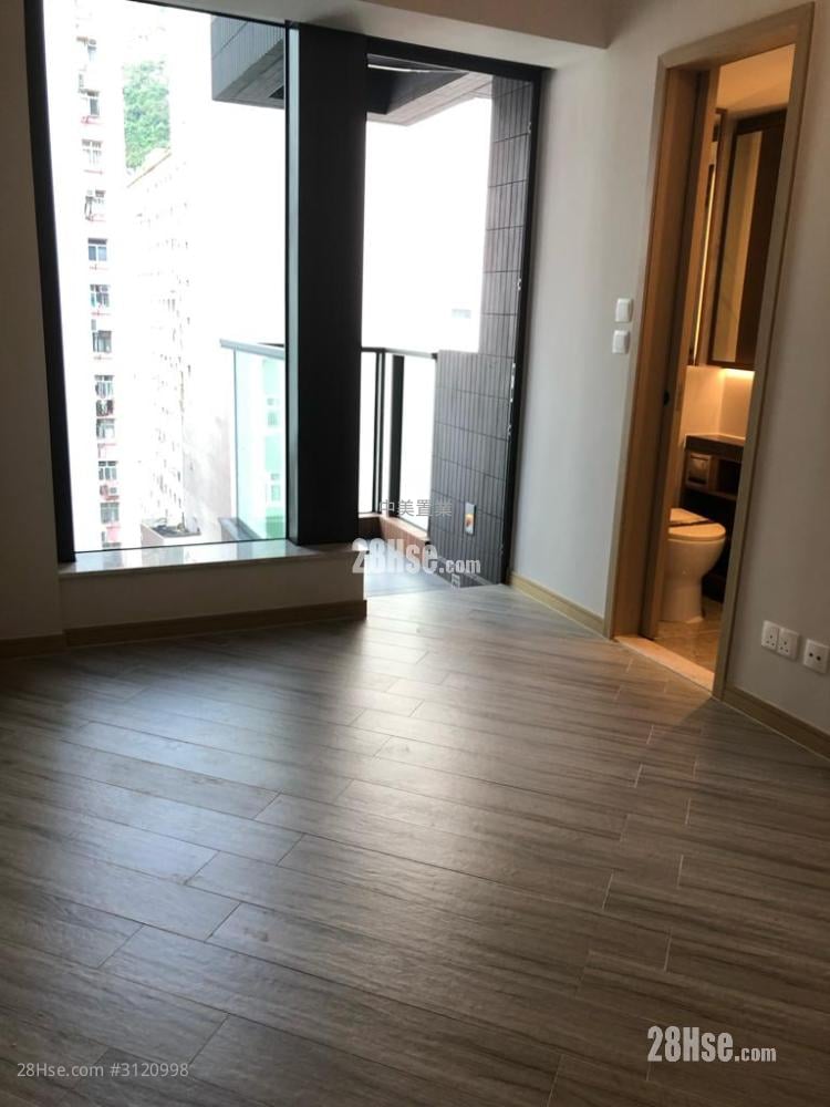 South Walk‧aura Sell Studio , 1 bathroom 188 ft²