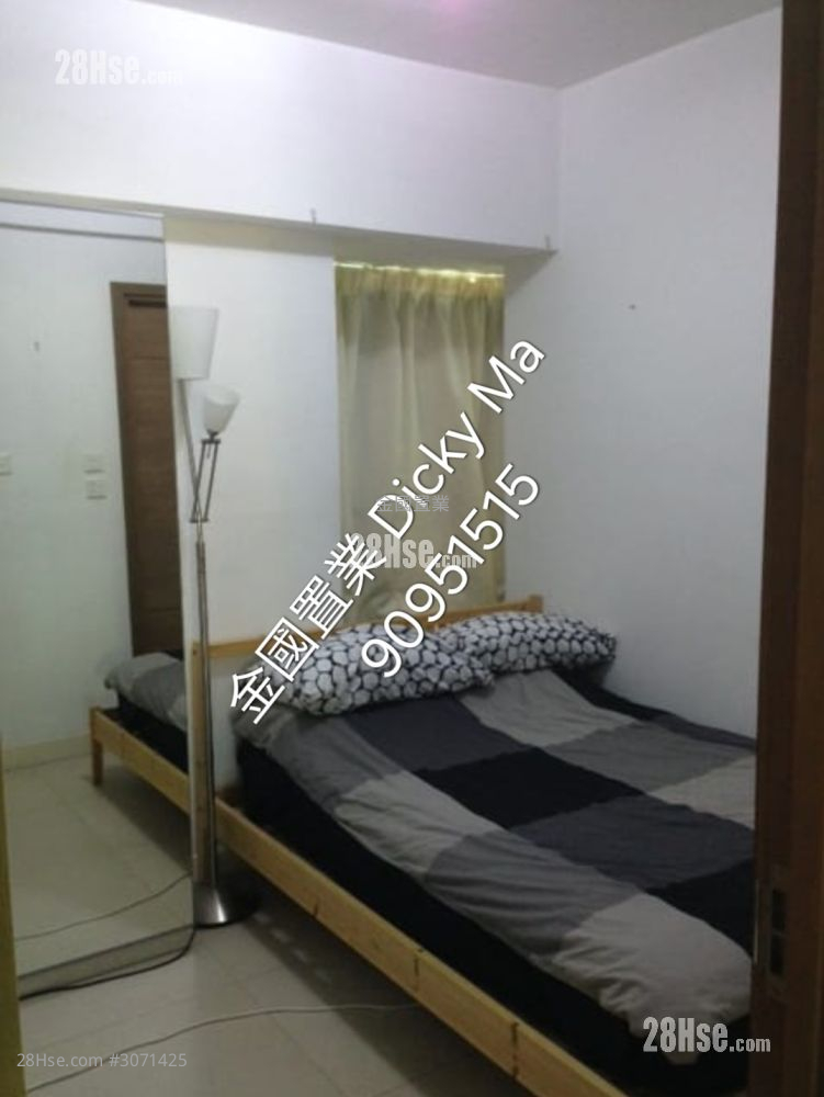 City 18 Rental 2 Bedrooms , 1 Bathroom 429 ft²