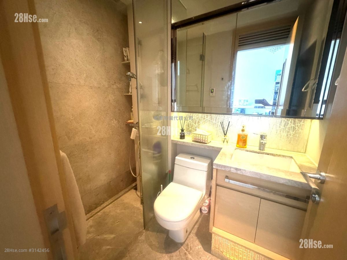 Gardenia Rental 2 Bedrooms , 1 Bathroom 473 ft²