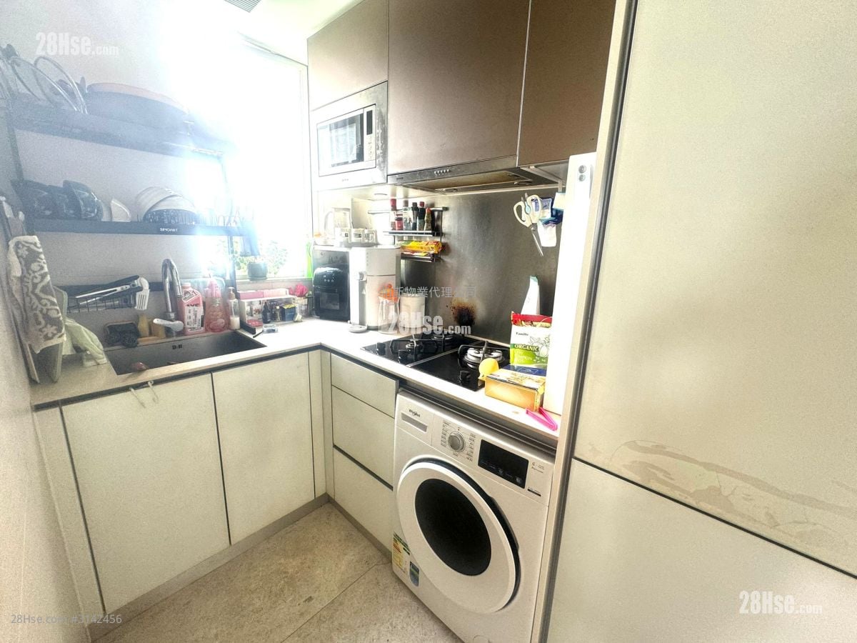 Gardenia Rental 2 Bedrooms , 1 Bathroom 473 ft²