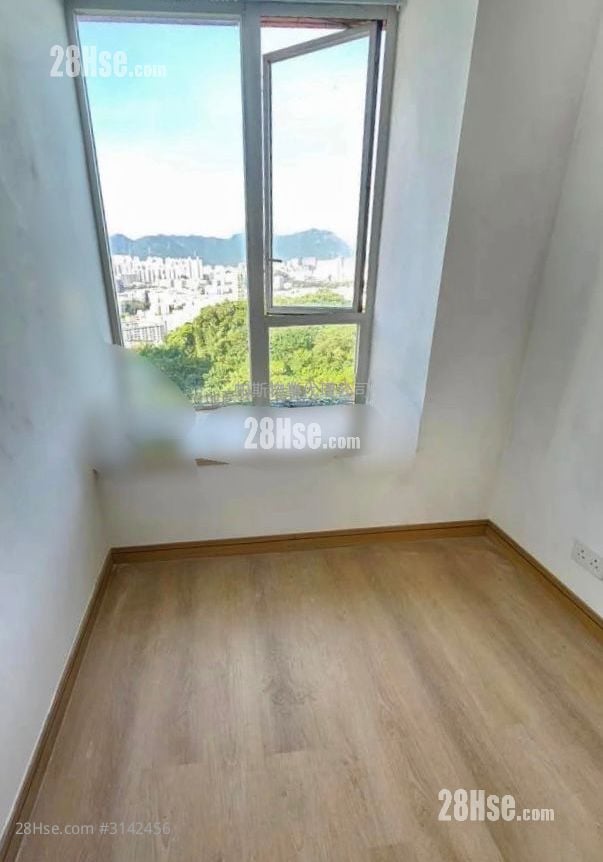 Gardenia Rental 2 Bedrooms , 1 Bathroom 473 ft²