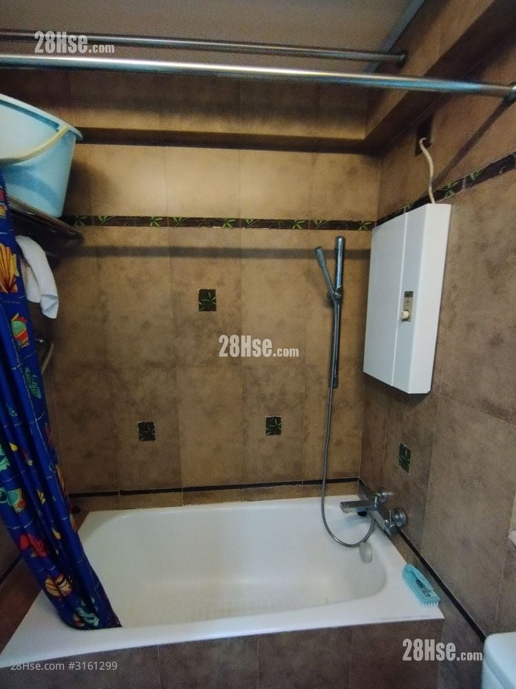 黄埔花园 售盘 4 房 , 2 浴室 860 平方尺