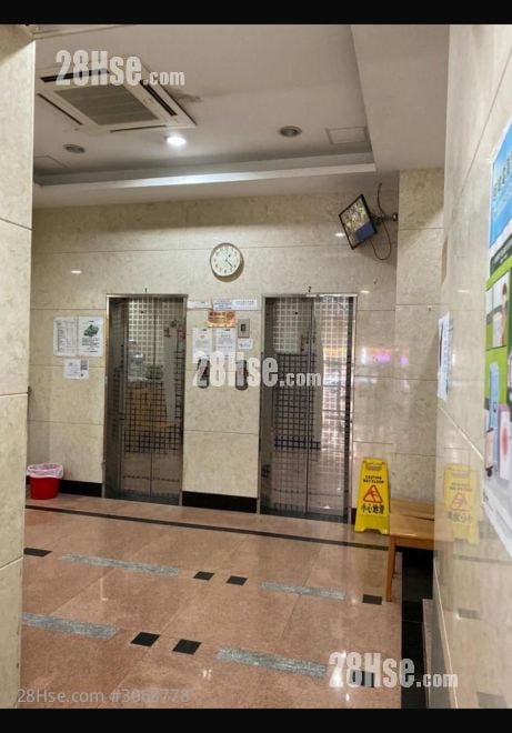 單幢樓房 租盤 開放式間隔 , 1 浴室 100 平方呎