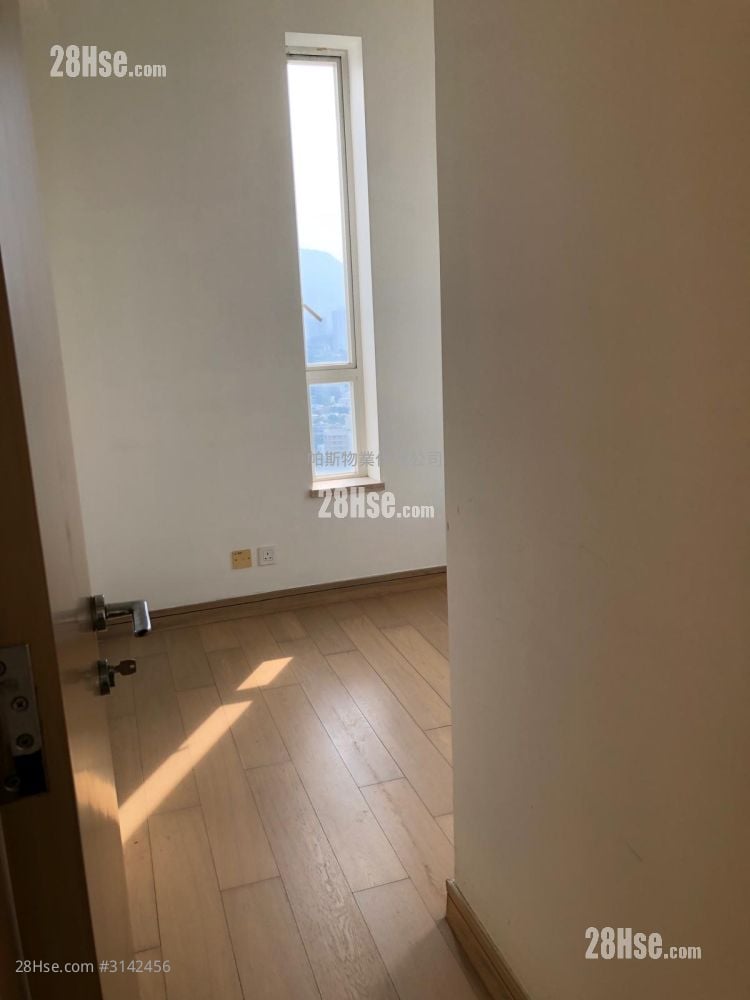 Gardenia Rental 2 Bedrooms , 1 Bathroom 473 ft²