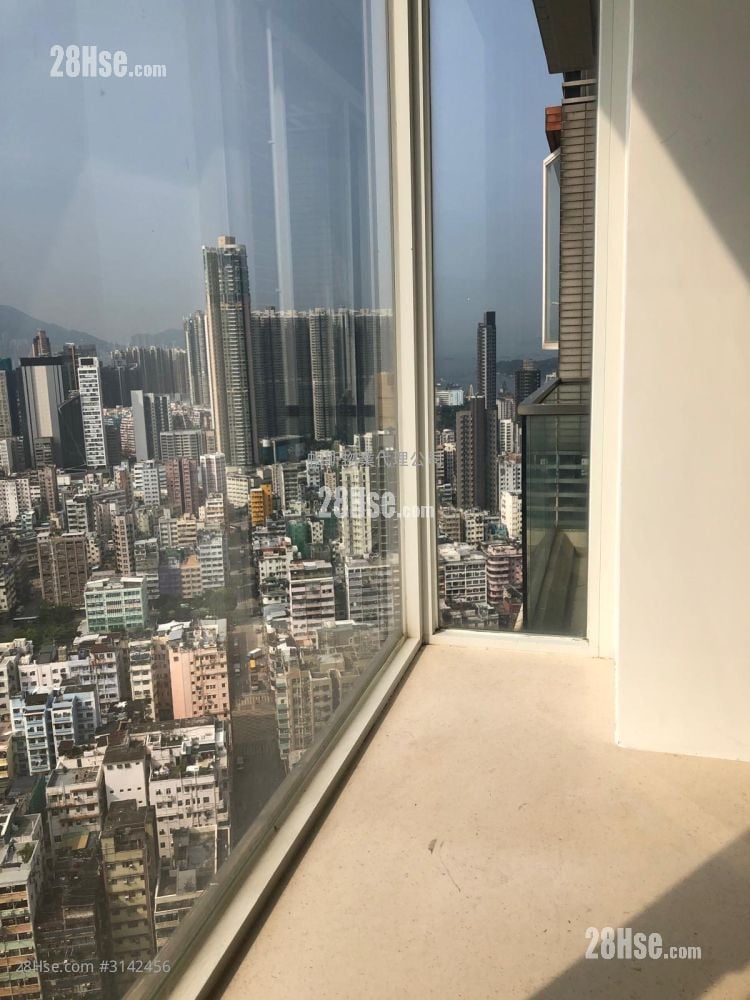 Gardenia Rental 2 Bedrooms , 1 Bathroom 473 ft²