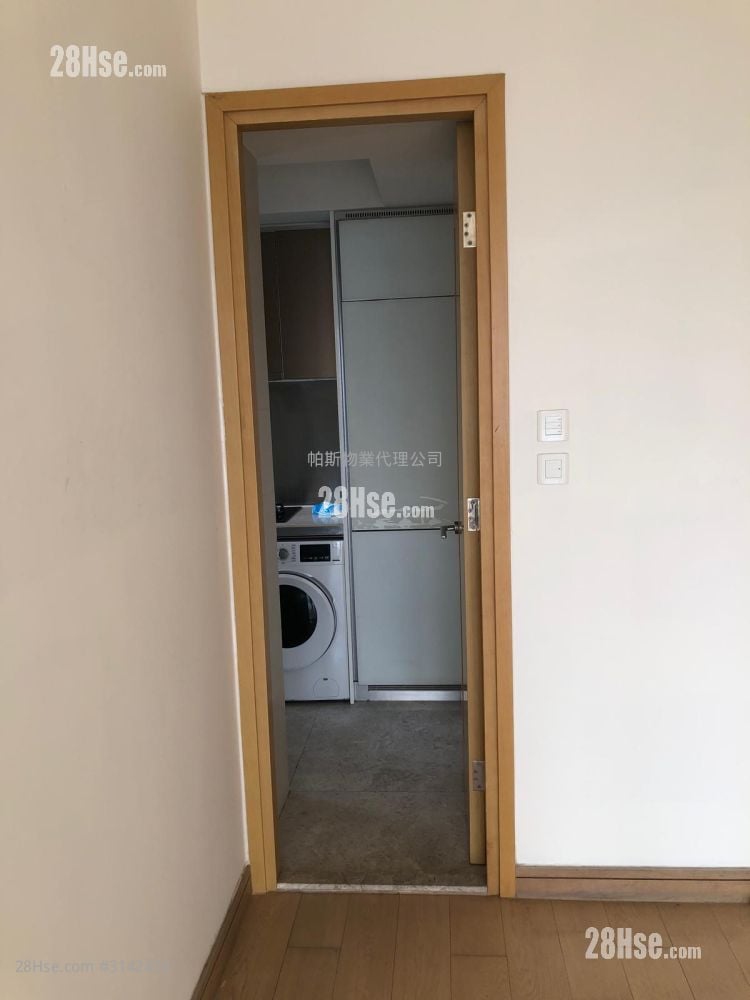 Gardenia Rental 2 Bedrooms , 1 Bathroom 473 ft²