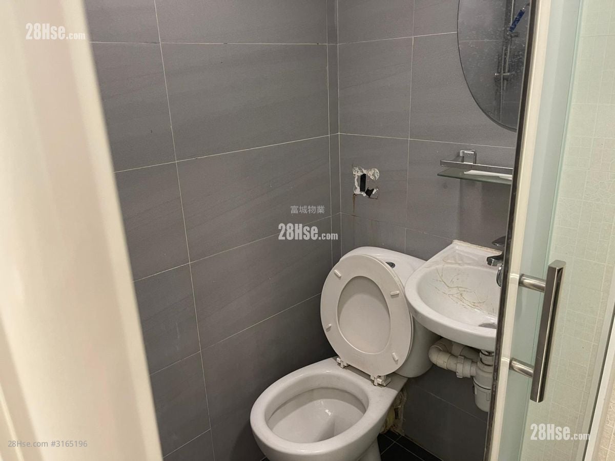 唐楼 租盘 1 房 , 1 浴室 150 平方尺